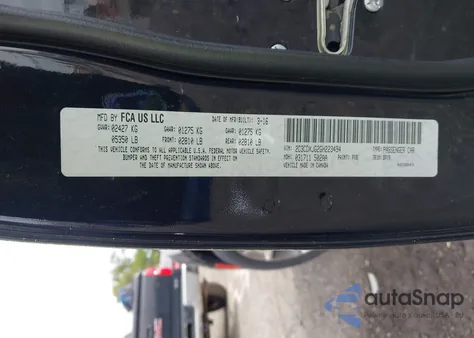 2016 Dodge Charger Sxt z USA, uszkodzony, nr VIN 2C3CDXJG2GH223494